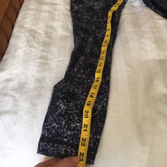 Lululemon Hightimes Leggings - Picture 6 of 6